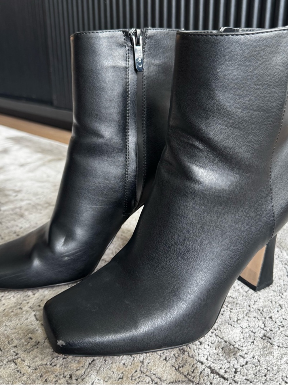 Circus by Sam Edelman Black Leather Square-Toe Zip Ankle Boots